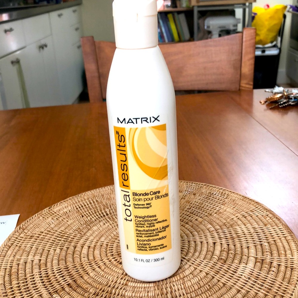 1-MATRIX TOTAL RESULTS BLONDCARE CONDITIONER.NEW NOT USED-PRICED…